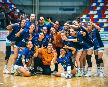Handball femenino: LA SELECCIÓN ARGENTINA JUVENIL SE CONSAGRÓ SUBCAMPEÓN DEL SUR-CENTRO Y CLASIFICÓ AL MUNDIAL DE LA CATEGORÍA