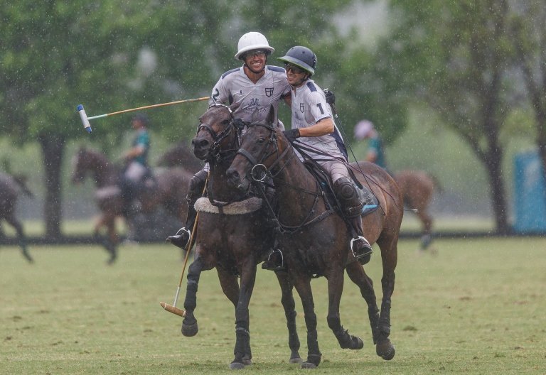 Polo masculino: LA ESQUINA Y EL OVERO Z7 UAE OBTUVIERON LOS DOS LUGARES EN JUEGO PARA EL ABIERTO ARGENTINO DE PALERMO