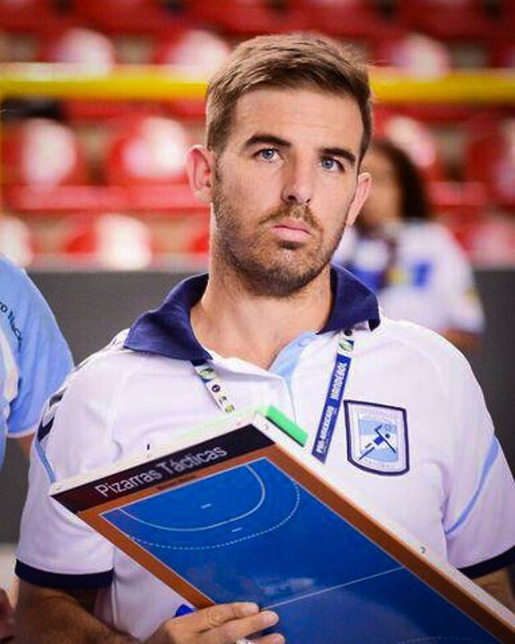 Handball femenino: MARIANO MUÑOZ SERÁ EL ENTRENADOR DE LA GARRA