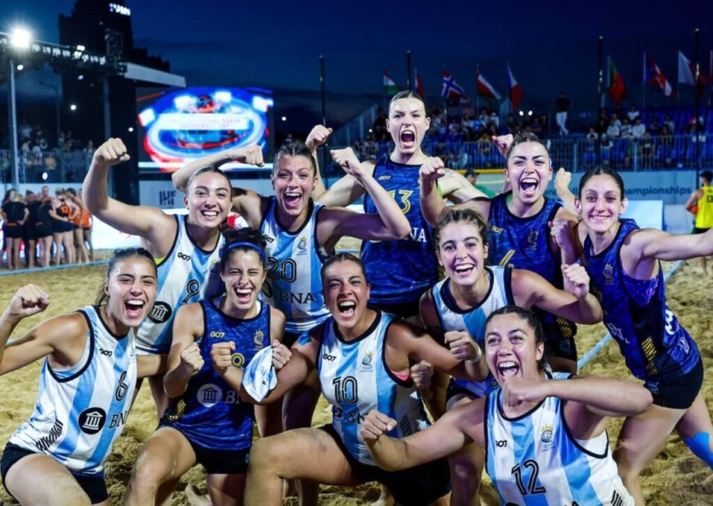 Beach Handball: HISTÓRICO SUBCAMPEONATO MUNDIAL DE LAS KAMIKAZES