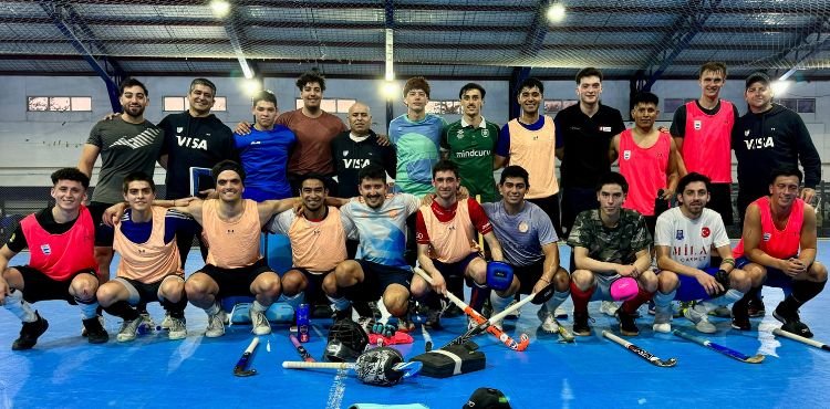 Hockey Pista: EL PRESELECCIONADO DE HOCKEY PISTA CONCENTRA EN USHUAIA DE CARA AL MUNDIAL INDOOR 2025