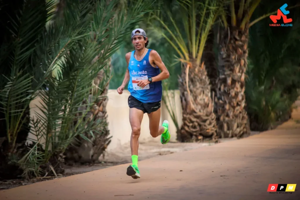 Atletismo: MIGUEL ÁNGEL BÁRZOLA Y UNA BUENA ACTUACIÓN EN EL CROSS DE ITÁLICA