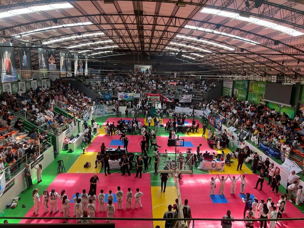 Taekwondo: COPA DE LA COSTA EN ONCE UNIDOS