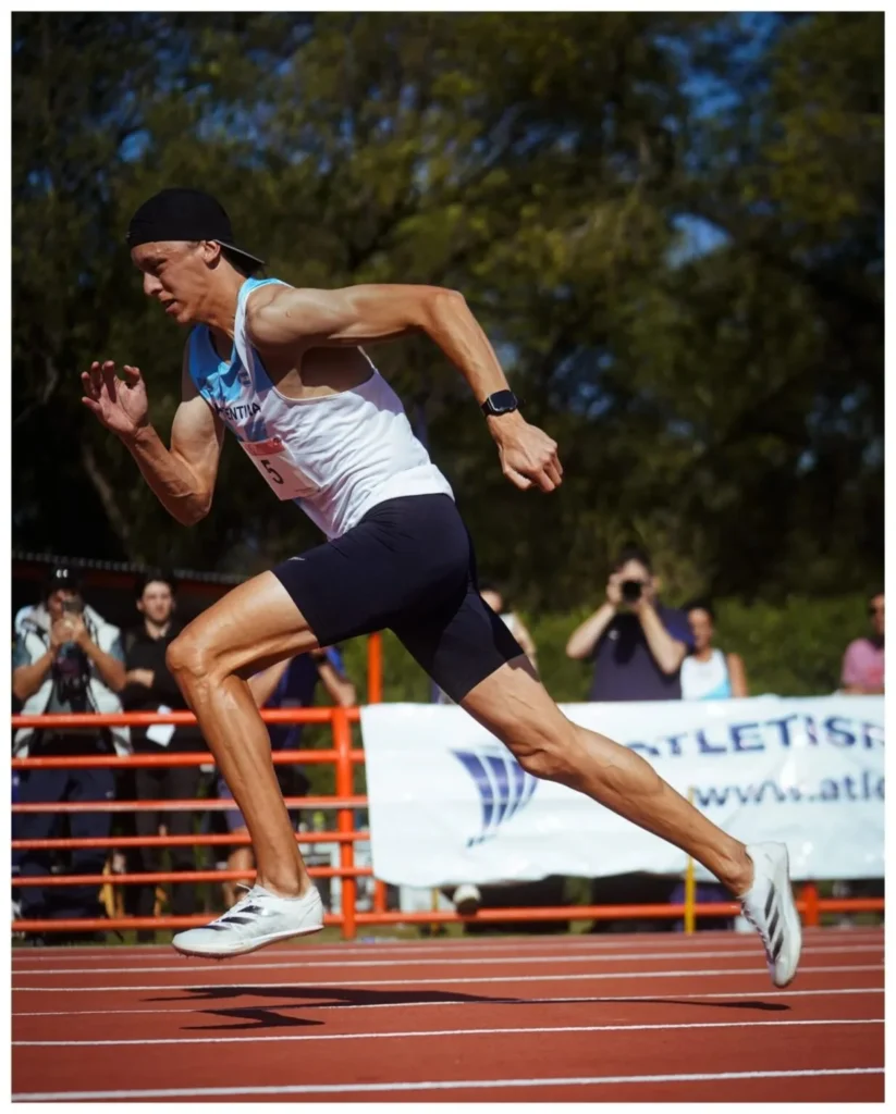 Atletismo: ELIÁN LARREGINA Y UNA GRAN ACTUACIÓN EN EL CENARD