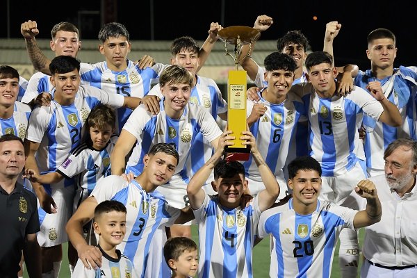 Fútbol masculino: ARGENTINA SUMA SU CUARTA ESTRELLA EN EL COTIF L’ALCUDIA