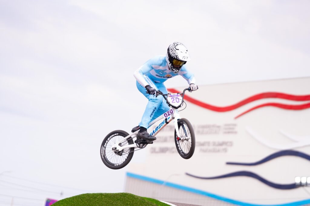 Juegos ASU 2025: CICLISMO | MATURANO, EL ARGENTINO MÁS RÁPIDO EN LA CONTRARRELOJ DEL BMX RACING