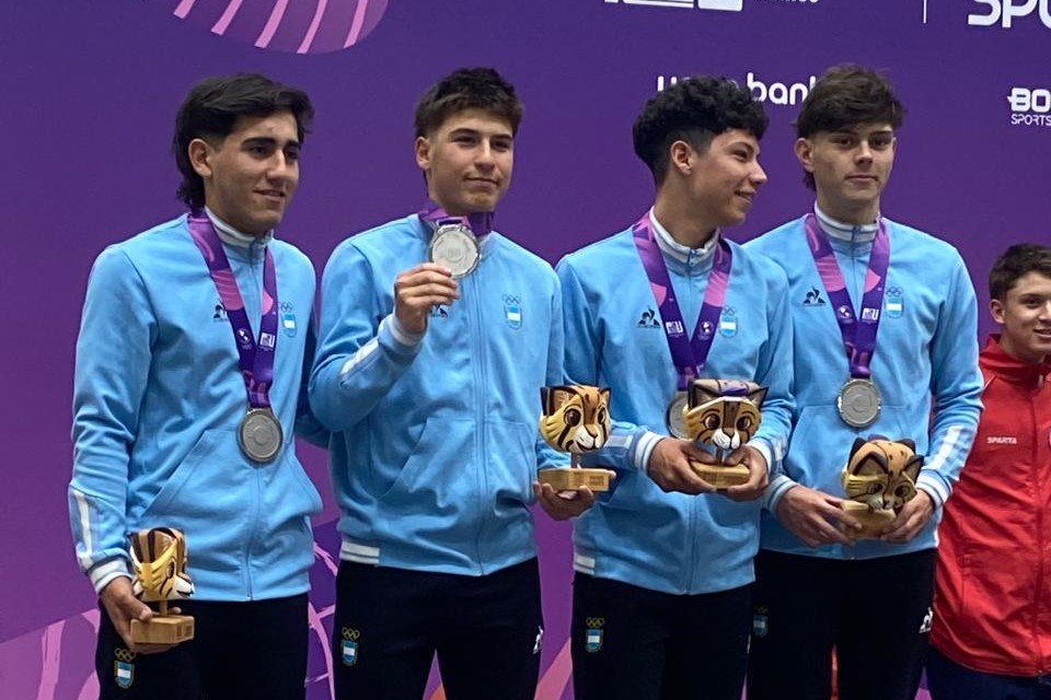 Juegos ASU 2025: CICLISMO | COMENZÓ LA DISCIPLINA CON LA COSECHA DE DOS MEDALLAS DE PLATA