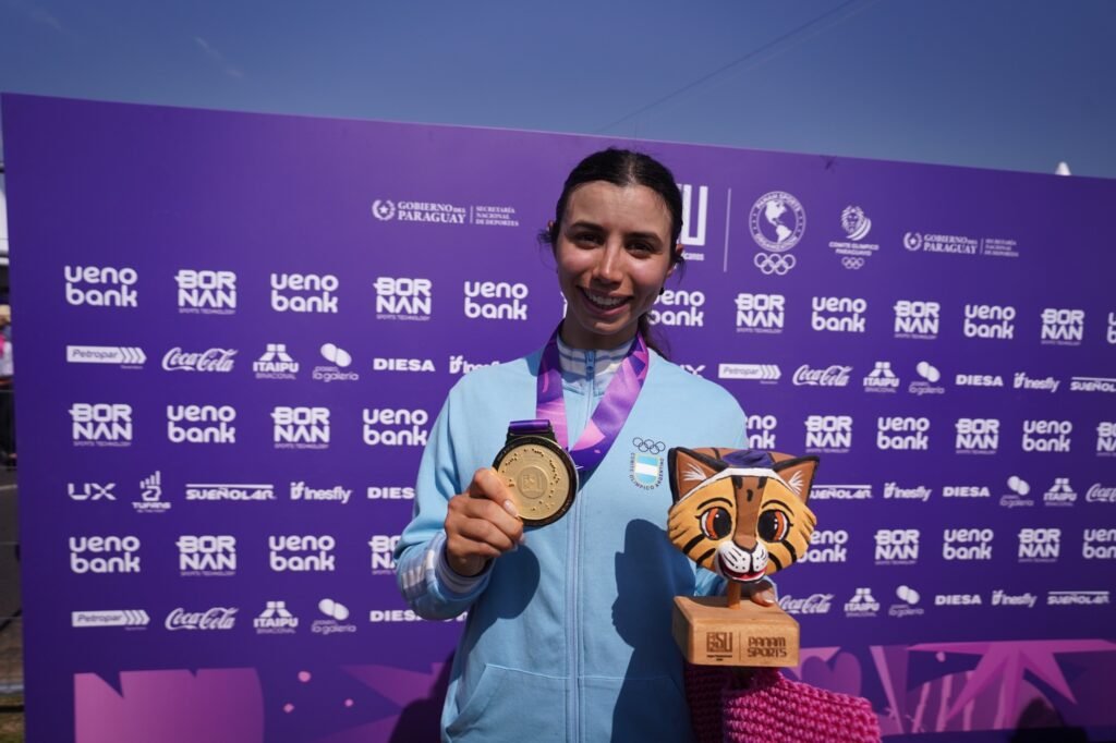 Juegos ASU 2025: CICLISMO RUTA | JULIETA BENEDETTI GANÓ EL ORO EN LA PRUEBA FEMENINA