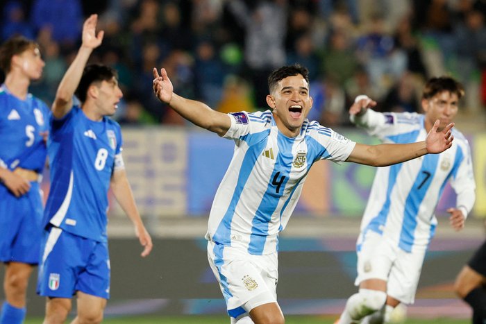 Fútbol masculino: MUNDIAL SUB20 | ARGENTINA LE GANÓ A ITALIA Y PASÓ A OCTAVOS CON PUNTAJE IDEAL