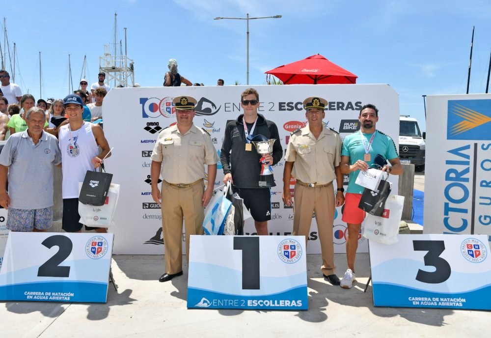 Natación: AGUAS ABIERTAS | EXITOSA NUEVA EDICIÓN DE LA CARRERA "ENTRE DOS ESCOLLERAS"