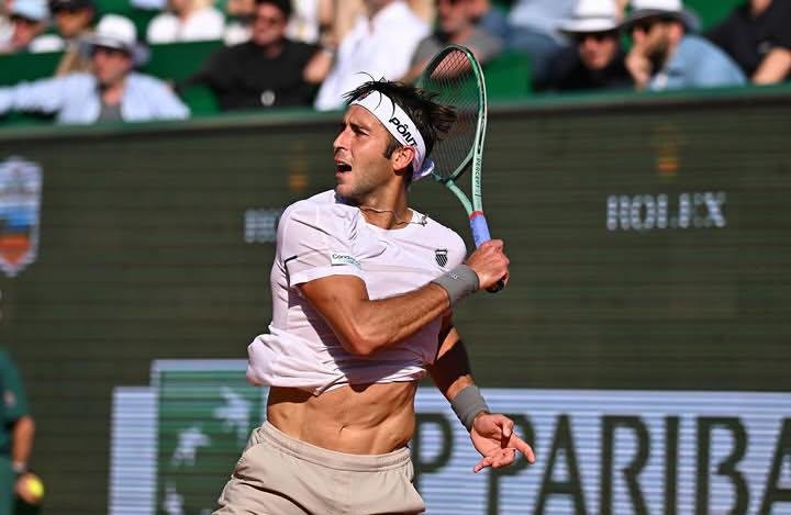 Tenis masculino: TOMÁS ETCHEVERRY LLEGÓ HASTA CUARTOS EN MONTECARLO