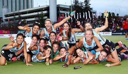 SANTIAGO - 2016 8th Women's Hockey Junior World Cup Final NED v ARG (1 / 2 Place) Argentina wins Worldchampion foto: Argentine team WORLDSPORTPICS COPYRIGHT RODRIGO JARAMILLO
