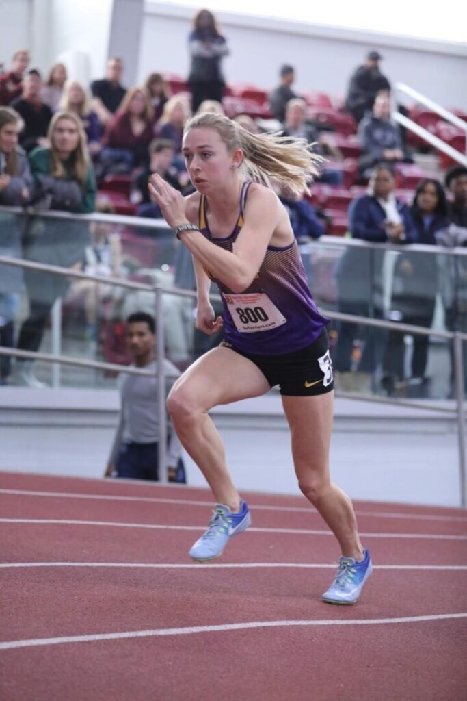 Atletismo: MEGAN POWELL SE IMPUSO EN LOS 400 METROS DEL GOLDEN WEST INVITE