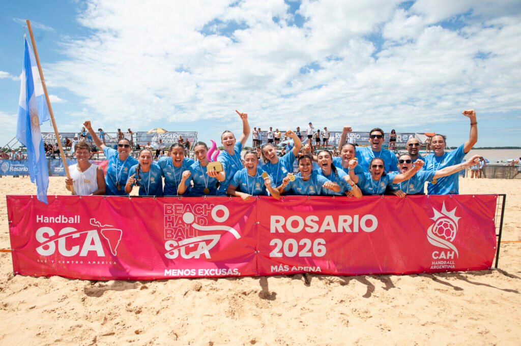 Beach Handball: LAS KAMIKAZES SON CAMPEONAS DEL TORNEO SUR-CENTRO Y LOS CABALLEROS SE QUEDARON CON LA MEDALLA DE PLATA