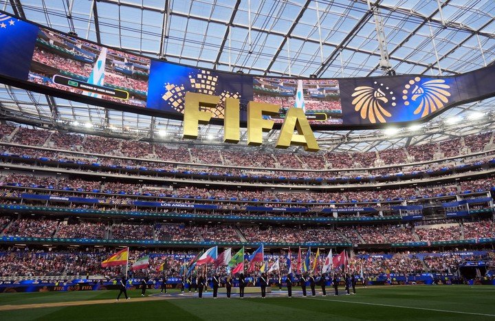Fútbol masculino: COPA DEL MUNDO 2026  COMENZÓ LA  COMPETENCIA CON LA ACTUACIÓN DE LOS TRES PAÍSES ORGANIZADORES Y LAS RESPECTIVAS CEREMONIAS INAUGURALES