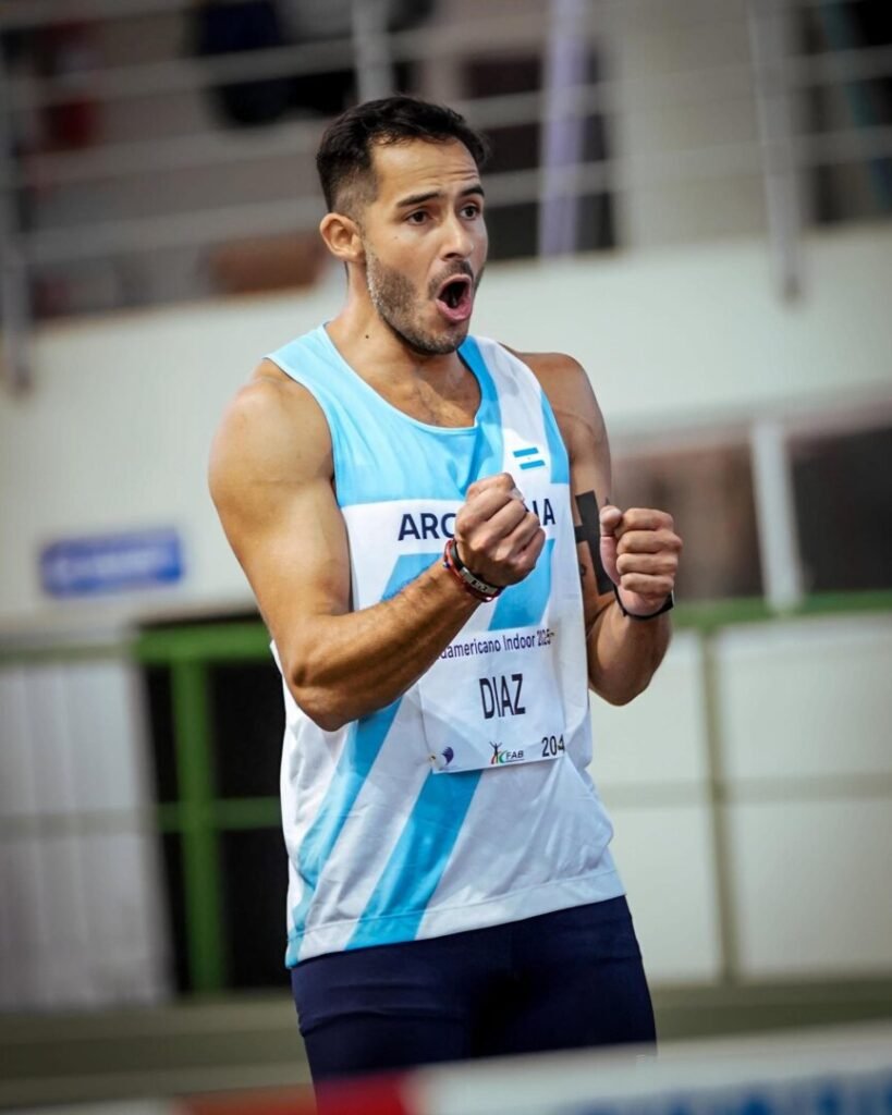 Atletismo: MAXIMILIANO DÍAZ SE DESPIDIÓ DE LA ACTIVIDAD CON RÉCORDS Y TÍTULOS NACIONALES