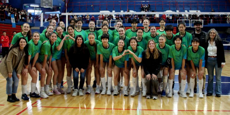 Voley femenino: NEUQUÉN VIBRÓ CON LAS PANTERITAS Y LA SELECCIÓN DE CHINA