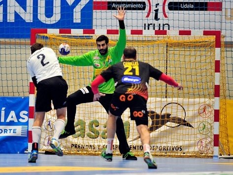 Handball masculino: ARGENTINA CAYÓ FRENTE A ESPAÑA EN EL TORNEO PREVIO AL MUNDIAL