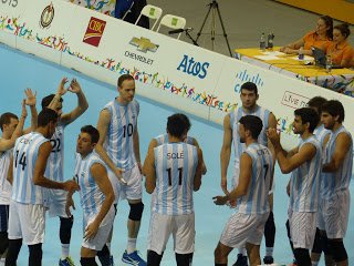 Voley: CONTUNDENTE VICTORIA DE ARGENTINA SOBRE COLOMBIA