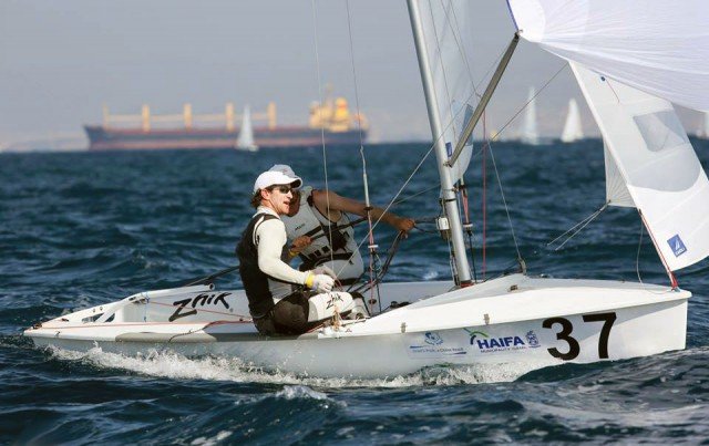 Yatching: TERCER PUESTO PARA DE LA FUENTE-CALABRESE EN EL SUDAMERICANO CLASE 470