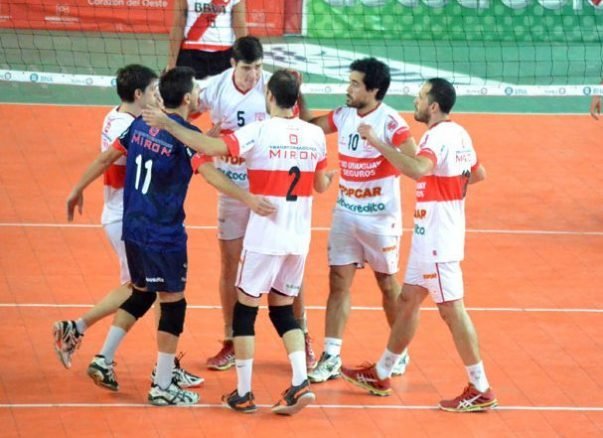 Voley masculino: EN LA FINAL A2, MORÓN SUPERÓ A RIVER Y HOY JUGARÁN EL PARTIDO DEFINITORIO