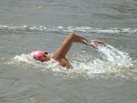 Natación: EN AGUAS ABIERTAS, MARTÍN CARRIZO, MÁS CERCA DE LOS JUEGOS