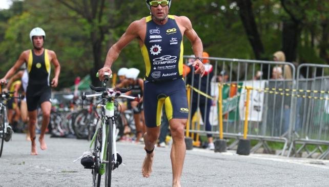 Atletismo: OSCAR GALÍNDEZ SE QUEDÓ CON EL 2016 MACK CYCLE INTERNATIONAL TRIATHLON EN MIAMI