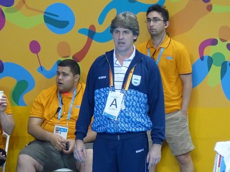 Handball femenino: NOTA A EDUARDO PERUCHENA, ENTRENADOR DE LA GARRA, EN EL FINAL DE LA PREPARACIÓN PARA LOS JUEGOS